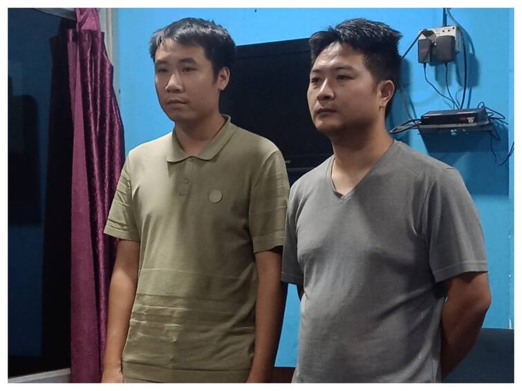 Two Chinese Nationals Arrested In Bihar For 'Sneaking' Into India Second Time Via Nepal Two Chinese Nationals Arrested In Bihar For 'Sneaking' Into India Second Time Via Nepal
