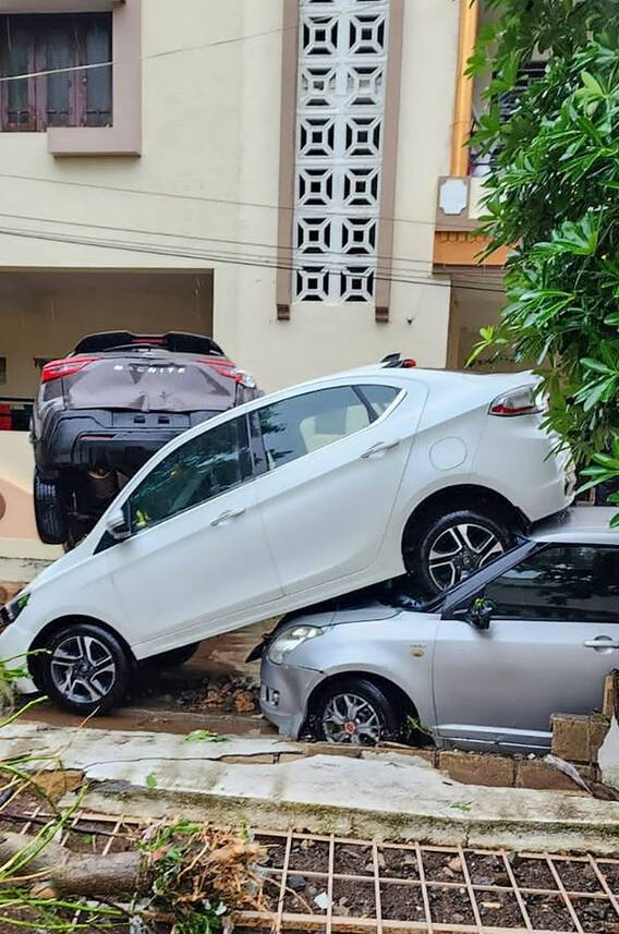 જુનાગઢમાં તબાહીના દ્રશ્યો આવ્યા સામે