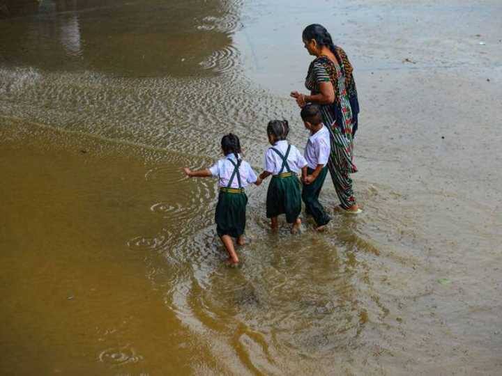 Maharashtra Rain Today orange and yellow alert in the state rain update imd Maharashtra Rain : आज राज्यात कुठं ऑरेंज तर कुठं यलो अलर्ट, वाचा हवामान विभागाचा अंदाज