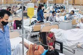 More than 176 dead as Bangladesh with dengue epidemic know all details News Marathi Bangladesh : बांगलादेशात डासांची दहशत! डेंग्यू झाला जीवघेणा, एका दिवसात सर्वाधिक लोक रुग्णालयात दाखल