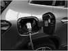Electric Vehicle: अपनाइए ये तरीके और बढ़ाइए अपने कार की रेंज