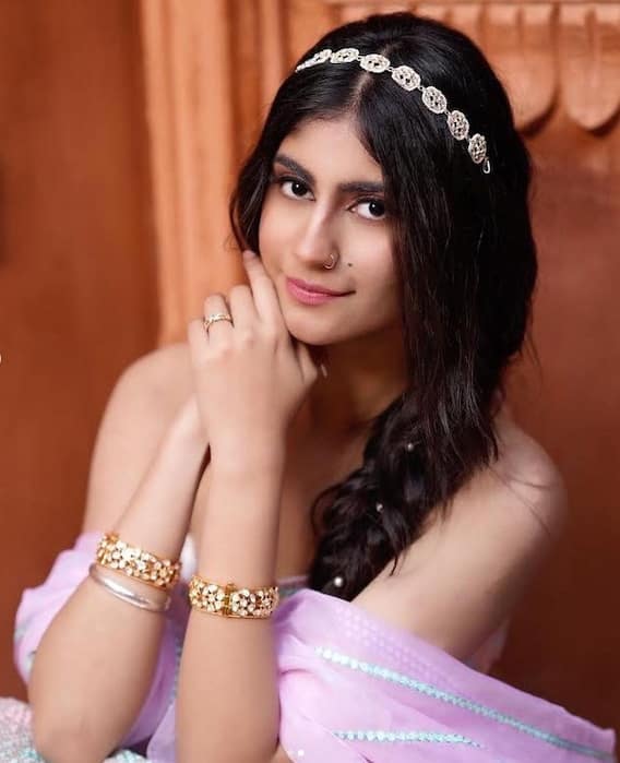 ਜਸਵਿੰਦਰ ਬਰਾੜ ਦੀ ਧੀ ਦੀਆਂ ਕਾਤਿਲਾਨਾ ਤਸਵੀਰਾਂ