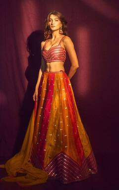 Ibrahim Ali Khan और Palak Tiwari का चोरी चोरी चुपके चुपके वाला रोमांस ! | ENT LIVE