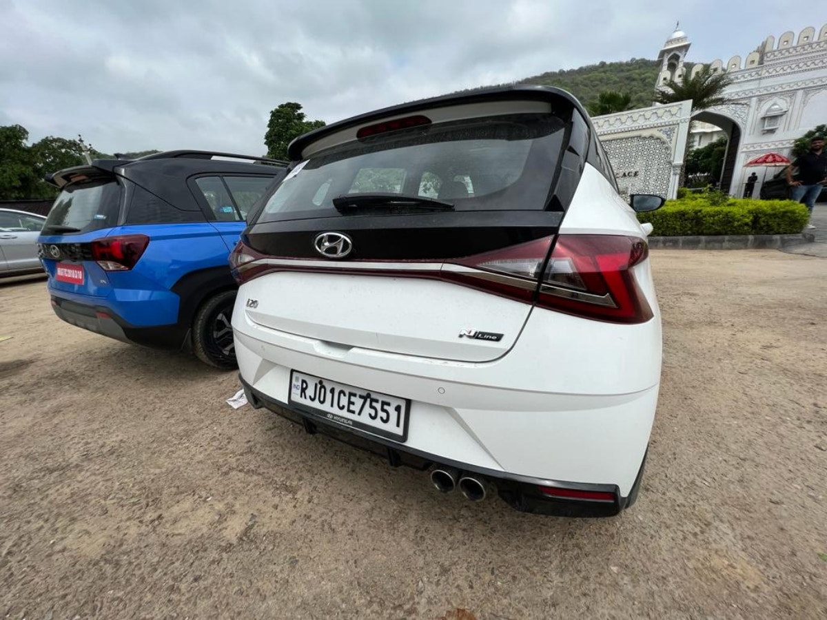 Exter Or i20: Which Hyundai Car Is For You?