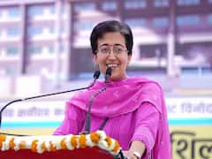 MCD स्कूल मेगा PTM में दिखा उत्सव जैसा माहौल, शिक्षा मंत्री बोलीं- 'बच्चों का विकास सिर्फ...'