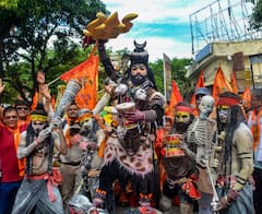 আজ শ্রাবণের প্রথম সোমবার, তৈরি হচ্ছে শিব ও রবি যোগ, দুর্ভাগ্যের আঁধার কাটবে এই উপায়ে