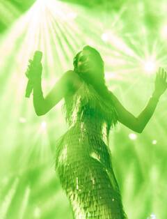 Andrea Jeremiah : சேலத்தில் குரலழகி..ஆண்ட்ரியாவின் பளபளக்கும் கான்சர்ட் க்ளிக்ஸ்!