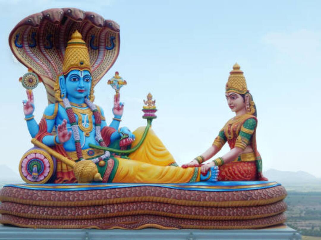 Lord Vishnu Names: శ్రీమహా విష్ణువు వివిధ నామాలు, వాటి అర్థం, ప్రాముఖ్యత మీకు తెలుసా? different names of lord vishnu, its meaning and importance Lord Vishnu Names: శ్రీమహా విష్ణువు వివిధ నామాలు, వాటి అర్థం, ప్రాముఖ్యత మీకు తెలుసా?