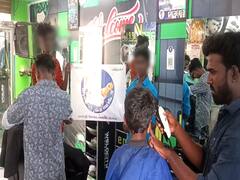 'வெறுமனே பாடம் சொல்லித் தருவதோடு எங்க வேலை முடியல' - மாணவர்களுக்கு முடியை திருத்தி ஒழுங்குபடுத்தும் விஜய் மக்கள் இயக்கம்