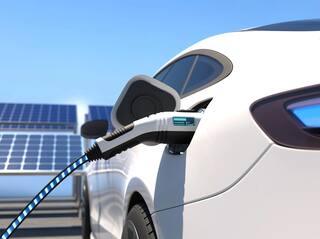 Electric Vehicle : અપનાવો આ ટ્રીક તમારી કારની રેંજ થઈ જશે 'ડબલ'