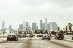 ये हैं भारत के अनोखे ट्रैफिक नियम, जानकर पकड़ लेंगे अपना सिर