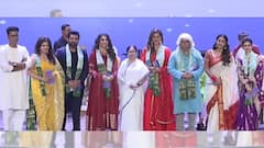 কোয়েল, শুভশ্রী, শ্রাবন্তীকে 'মহানায়ক' সম্মান, শিল্পীদের হাতে পুরস্কার তুলে দিলেন মুখ্যমন্ত্রী