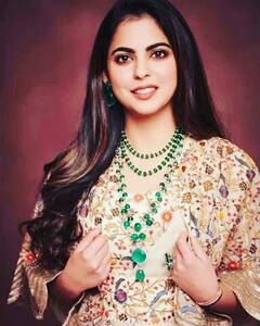 450 करोड़ का बंगला और 90 करोड़ का लहंगाा, मुकेश अंबानी की लाड़ली बेटी Isha Ambani  के पास हैं तमाम बेशकीमती चीजें