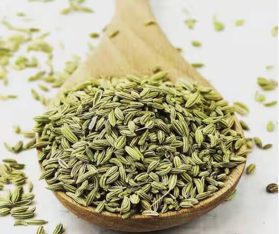 ब्रेस्ट मिल्क बढ़ाने के लिए खाने में शामिल करें ये चीजें... फायदा होगा