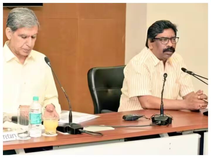 Jharkhand News: बीजेपी के पूर्व मंत्रियों के खिलाफ जांच के प्रस्ताव को मंजूरी, आय से अधिक संपत्ति का मामला Jharkhand cabinet approved the proposal to register a Preliminary Inquiry against former ministers in the BJP government Jharkhand News: बीजेपी के पूर्व मंत्रियों के खिलाफ जांच के प्रस्ताव को मंजूरी, आय से अधिक संपत्ति का मामला