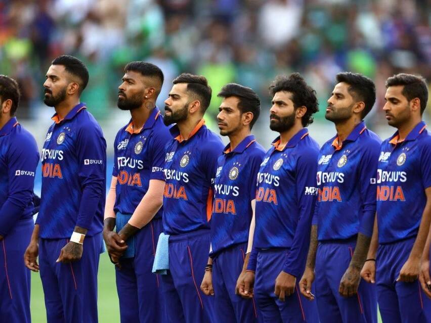 Team India : રનના ઢગલા કરનારા આ બેટ્સમેનની એશિયા કપમાંથી થશે બાદબાકી! Team India : Team India Probable 15 Nember Squad for Asia Cup Team India : રનના ઢગલા કરનારા આ બેટ્સમેનની એશિયા કપમાંથી થશે બાદબાકી!