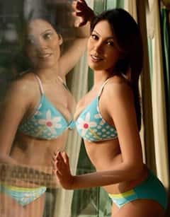 TMKOC की 'बबीता जी' से लेकर 'अंजली भाभी' तक, जब बिकिनी पहन इन हसीनाओं ने ढाया कहर, तस्वीरें देख आहें भरेंगे