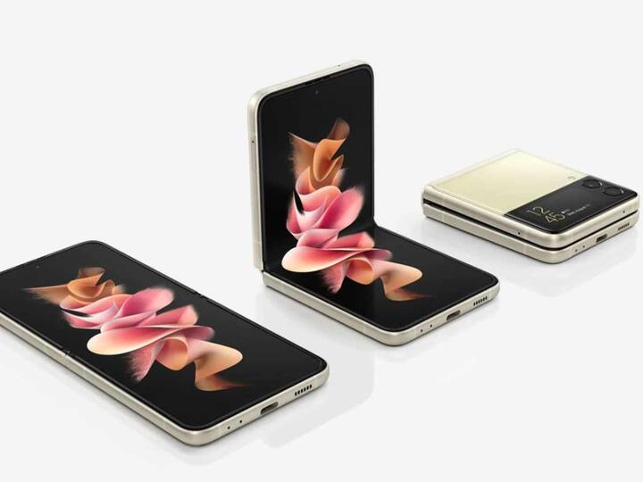 Samsung Galaxy Z Flip 3 (Rs 49,999)- The phone comes with two displays- a main 6.7 inch AMOLED 2X flexible display with 120 Hz refresh rate and a secondary 1.9 inch Super AMOLED cover display. It also has two 12-megapixel sensors on the back of the phone with OIS while a 10-megapixel sensor for selfies. The phone also has a 3,300mAh battery and comes with 15 W charging support, 10 W wireless charging support and 5 W reverse charging support. (Source: Samsung)