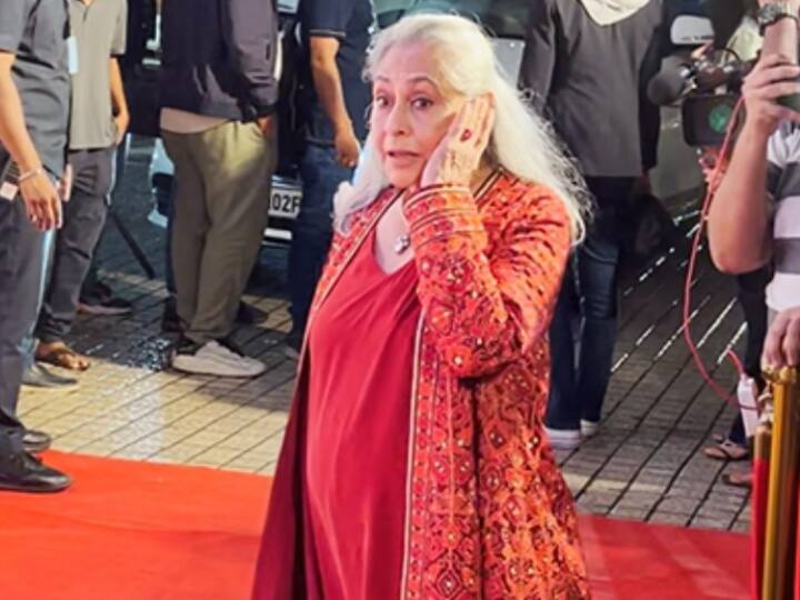 Jaya Bachchan lashes out on paparazzi at Rocky Aur Rani Kii Prem Kahaani premiere Alia Bhatt Ranveer Singh Abhishek Bachchan Jaya Bachchan Viral Video: 'मैं बहरी नहीं हूं चिल्लाओ मत...', पैपराजी पर फिर सबके सामने भड़कीं जया बच्चन