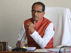 मध्य प्रदेश: रणदीप सुरजेवाला के 'राक्षस' वाले बयान पर भड़के CM शिवराज, कहा- क्या खुद को भगवान मानते हैं कांग्रेस नेता?