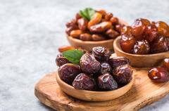 Dates Benefits : பேரிச்சம்பழத்தில் இவ்வளவு சத்துகள் இருக்கா? தினமும் ஒன்னு சாப்பிட்டா இவ்ளோ நன்மைகளா?