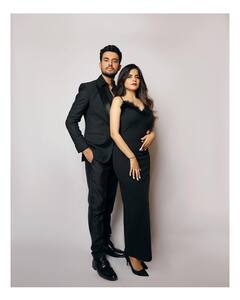 Amruta Deshmukh And Prasad Jawade: अमृता देशमुख आणि प्रसाद जवादेचा रोमँटिक अंदाज; फोटोनं वेधलं लक्ष