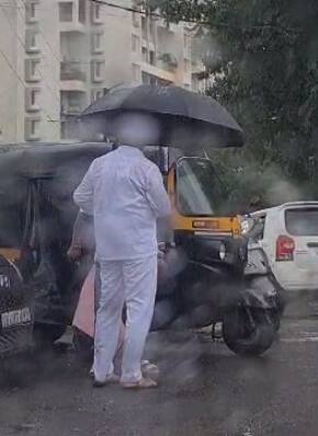 बाबुराव चांदेरे हे पुणे मनपाचे माजी स्थायी समिती अध्यक्ष आहेत.