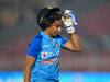 Harmanpreet Kaur: களத்தில் அளவில்லாத ஆக்ரோஷம்.. ஹர்மன்ப்ரீத்துக்கு 2 போட்டிகள் விளையாட தடை..? ஐசிசியின் முடிவு இதுதான்!
