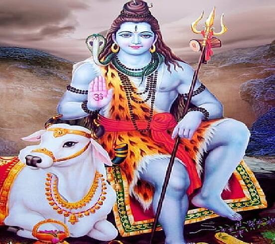 દરેક વ્યક્તિ ગાઢ ઊંઘમાં સપના જુએ છે. કેટલાક સપના યાદ રહી જાય છે અને કેટલાક ભૂલી જાય છે. સ્વપ્ન શાસ્ત્રમાં તમામ સપનાનો અર્થ સમજાવવામાં આવ્યો છે. સ્વપ્ન શાસ્ત્રમાં કહેવામાં આવ્યું છે કે સપના ભવિષ્યમાં થનારી શુભ અને અશુભ ઘટનાઓ દર્શાવે છે.