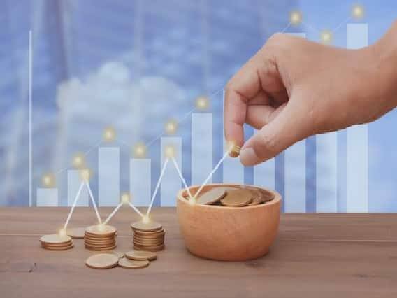 તમારે આવકવેરા સ્લેબ મુજબ ડેટ ફંડ પરના નફા પર ટેક્સ ચૂકવવો પડશે. તે જ સમયે, આ જ નિયમ FD સ્કીમ પર પણ લાગુ પડે છે.