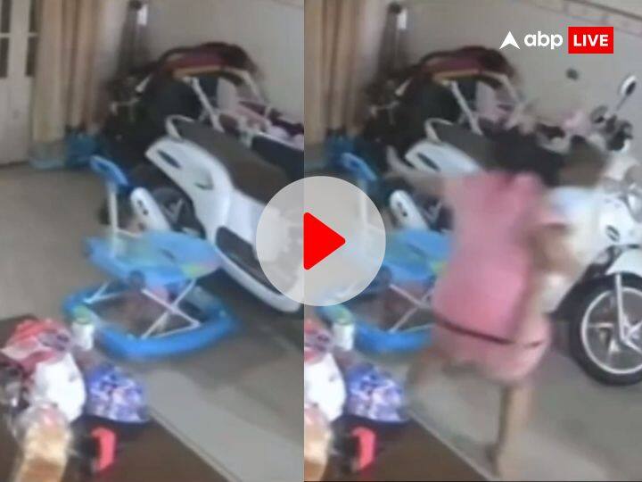 Mother risked save child before home ceiling about to collapse shocking video viral घर की छत गिरने ही वाली थी कि... बच्चे को बचाने के लिए जान पर खेल गई मां, Video देख थम जाएगी सांसें