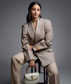 Photos : આલિયા ભટ્ટ પોતાની બેગમાં રાખે છે આ 'ખજાનો'