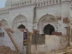 अयोध्या: राम पथ के रास्ते में बाधा बने 45 धार्मिक स्थलों को लोगों ने खुद तोड़ा, अब इस मस्जिद पर आखिर क्या है पेंच?