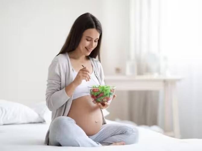 You can eat mangoes like this during pregnancy without any ill effects on health