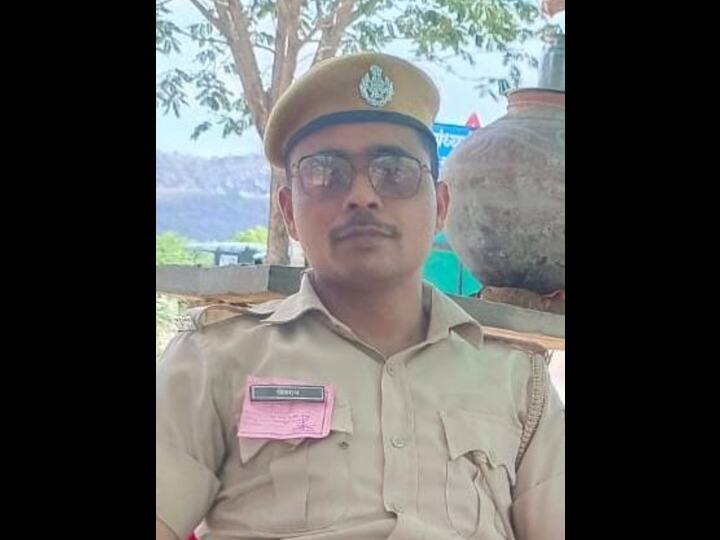 Chittorgarh Police Constable on Night Duty Shot Dead Murder or Suicide Police Investigating Matter ANN Rajasthan Police:  चित्तौड़गढ़ में पुलिस थाने में कांस्टेबल की गोली लगने से मौत, सीने से आर पार हुई बुलेट, दीवार में धंसी