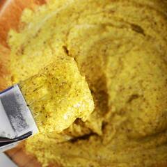 नेचुरल निखार पाने के लिए घर में ही बनाएं उबटन...चांद जैसा खिल उठेगा चेहरा