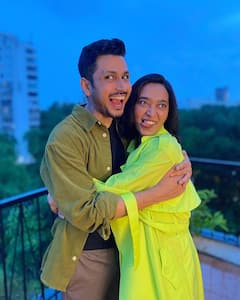 Sayani Gupta Poses With Amol Parashar, Shares Pictures On Instagram