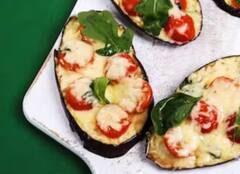 Mozzarella Bruschetta: संध्याकाळच्या स्नॅक्समध्ये कुरकुरीत काहीतरी खायचे असेल तर एकदा Mozzarella Bruschetta ची चव नक्की चाखा.