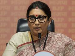 वक्फ बोर्ड विवाद पर स्मृति ईरानी बोलीं, '...आपको धर्म से बाहर करने का अधिकार नहीं'