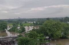 Rain : आज राज्यात मुसळधार पावसाचा इशारा, वाचा कोणत्या विभाग कोणता अलर्ट