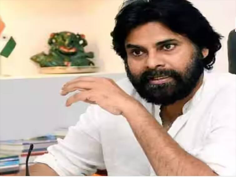 Pawan Kalyan, at the pre-release event of 'Bro', said that there is no nepotism in the Telugu film industry இதெல்லாம் வேணுமா வேணாமா? முடிவு பண்ணுங்க.. தமிழ் சினிமாத்துறைக்கு பவன் கல்யாண் அட்வைஸ்