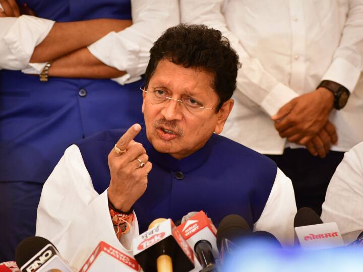 Maharashtra: 'अगर PM बनना चाहते हैं उद्धव, तो...', ठाकरे की आलोचना के बाद अब दीपक केसरकर ने दिया ये जवाब Deepak Kesarkar Reply on Eknath Shinde Shiv Sena UBT Uddhav Thackeray want to be Prime minister Maharashtra: 'अगर PM बनना चाहते हैं उद्धव, तो...', ठाकरे की आलोचना के बाद अब दीपक केसरकर ने दिया ये जवाब