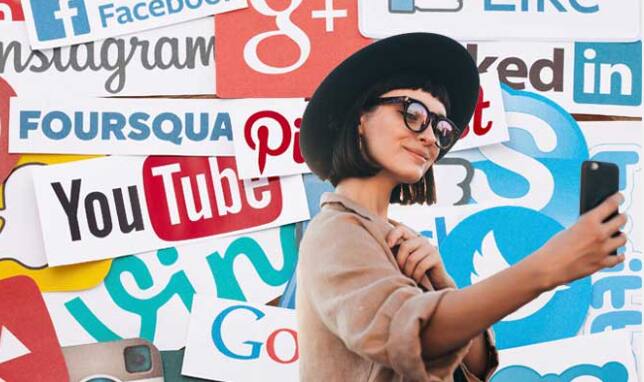 YouTube हे व्हिडिओ शेअरिंग प्लॅटफॉर्म आहे.  यावर कोणीही व्हिडीओ अपलोड करू शकतो. हे एक पूर्णपणे विनामूल्य प्लॅटफॉर्म आहे. याचा अर्थ तुम्हाला त्यासाठी पैसे द्यावे लागणार नाहीत.