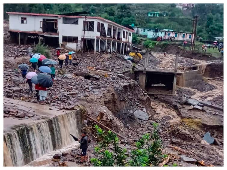 Himachal Pradesh Monsoon Cloudburst Houses Damaged National Highway Closed MeT Issues Orange Alert In Eight Districts Himachal Cloudburst Damages Houses, NH-5 Blocked, MeT Sounds 'Orange' Alert In 8 Districts