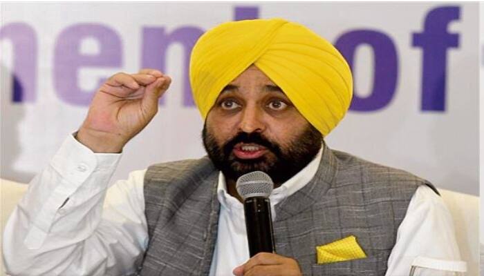 CM Bhagwant Mann announced the launch of ex-gratia grant for the families of soldiers killed in accidents while on duty ਸੀਐਮ ਭਗਵੰਤ ਮਾਨ ਵੱਲੋਂ ਨੌਕਰੀ ਦੌਰਾਨ ਹਾਦਸੇ ਵਿਚ ਮਾਰੇ ਜਾਣ ਵਾਲੇ ਸੈਨਿਕਾਂ ਦੇ ਪਰਿਵਾਰਾਂ ਲਈ ਐਕਸ-ਗ੍ਰੇਸ਼ੀਆ ਗਰਾਂਟ ਸ਼ੁਰੂ ਕਰਨ ਦਾ ਐਲਾਨ