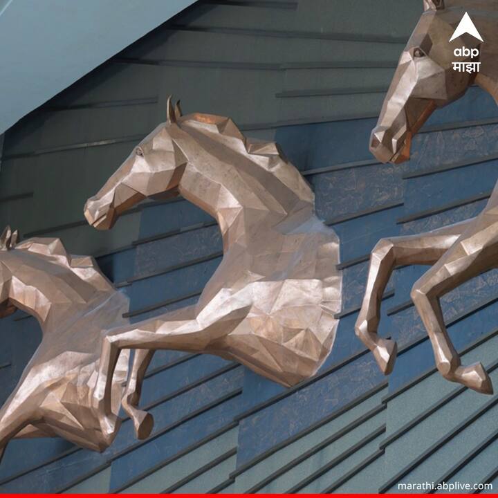 पंतप्रधान मोदींनी येथे नव्याने बांधलेल्या भव्य ITPO संकुलाच्या हवन आणि पूजेच्या कार्यक्रमात भाग घेतला.