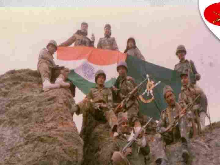 पाकिस्तानी लष्कराने कारगिलच्या उंच भागांवर कब्जा केला, त्यानंतर भारतीय लष्कराने ऑपरेशन विजय सुरू केले आणि सुमारे 60 दिवसांत पाकिस्तानी सैन्याला हुसकावून लावले.