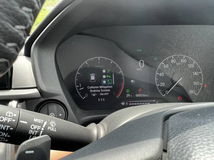 There is only a 1.5 naturally aspirated petrol on offer with a 121hp/145Nm with either a 6-speed manual or a CVT with paddle shifters. (Source: Somnath Chatterjee)