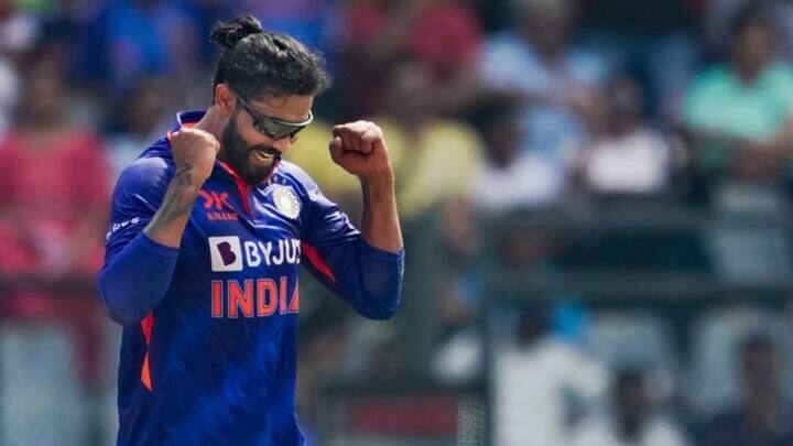 এরপর তালিকায় রয়েছেন ভারতের তারকা অলরাউন্ডার রবীন্দ্র জাডেজা তালিকায়।