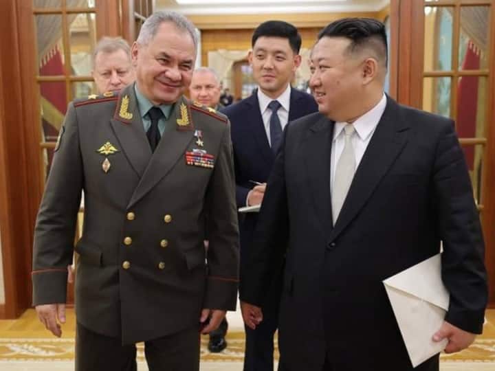 North Korean leader Kim Jong met with Russian defence minister Sergei Shoigu With chinese officer North Korea-Russia Relation: तानाशाह किम जोंग से मुलाकात करने पहुंचे रूस के रक्षा मंत्री, जानें इस यात्रा का चीन से क्या है कनेक्शन